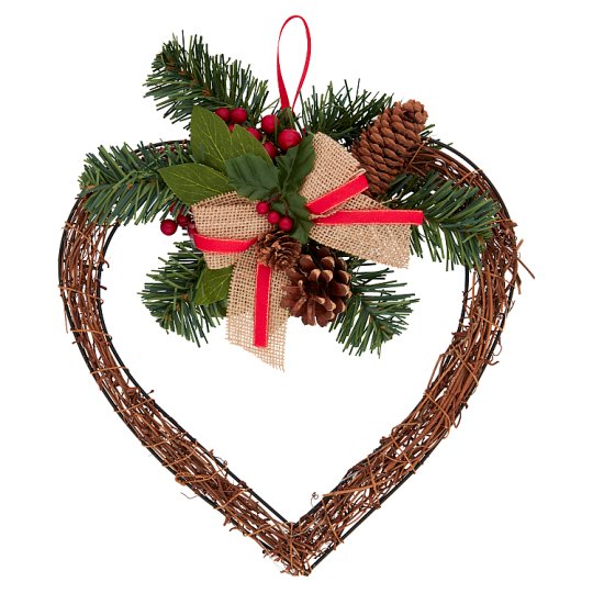 Red Berry Heart Wreath