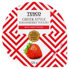 Tesco Greek Style Strawberry Yogurt 125g