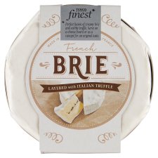 Tesco Finest Brie vrstvené s italským lanýžem 135g