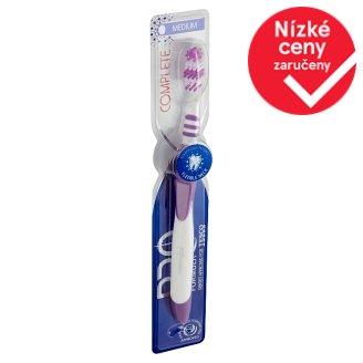 Tesco Pro Formula Zubní kartáček s ohebným krkem medium