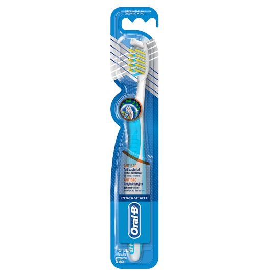 Oral-B Pro-Expert CrossAction Antibacterial Medium Manual Toothbrush ...