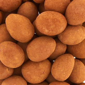 Tesco Mandle v mléčné čokoládě a skořici