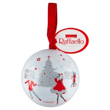 Raffaello Crispy Wafer Decorated with Grated Coconut with Whole Almond Inside 4 pcs 40g