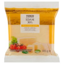 Tesco Edam 30% přírodní polotvrdý sýr 250g