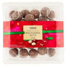 Tesco Roasted & Salted Macadamia Nuts in Shell 200g