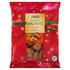 Tesco Crunchy Walnuts in Cinnamon Covered in Milk Chocolate 110g