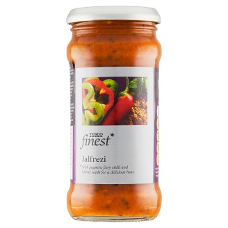 Tesco Finest Jalfrezi Pálivá rajčatová omáčka s červenou a zelenou paprikou a chilli kroužky 350g