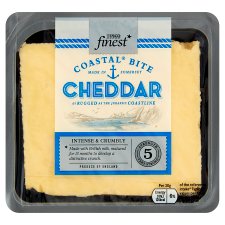 Tesco Finest Cheddar tvrdý plnotučný sýr 200g