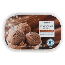 Tesco Chocolate Ice Cream with Chocolate Pieces 900ml