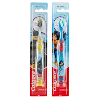 Colgate Smiles Junior lágy fogkefe 6 éves kor felett