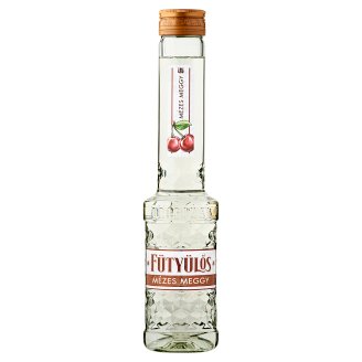 Fütyülős Sour Cherry Liqueur with Honey 30% 0,5 l