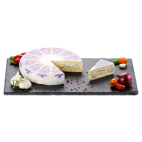 Cambozola fokhagymás, kék nemespenésszel érő, zsírdús lágy tortasajt