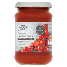 Tesco Finest koncentrált szósz koktélparadicsommal és Calabriai chili pürével 265 g