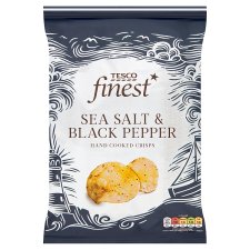 Tesco Finest feketebors és tengeri só ízű burgonyachips 150 g