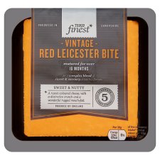 Tesco Finest Vintage Red Leicester Bite 200 g