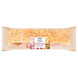 Tesco baguette sonkával, edámi sajttal, tortillaszósszal, ecetes uborkával és újhagymával 236 g