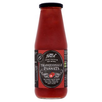 Tesco Finest aprított paradicsom paradicsomlében vöröshagymakivonattal 680 g