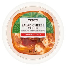 Tesco sajtkockák paradicsomos és csípős paprikás marinádban 90 g