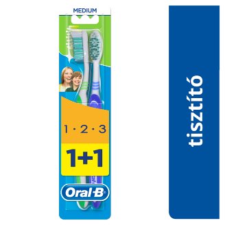 Oral-B 3 Effect Medium Manuális Fogkefe, 2 Db