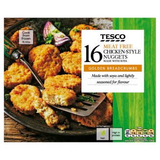 Tesco gyorsfagyasztott szójafehérjéből és búzafehérjéből készült falatok panírmorzsában 16 db 320 g