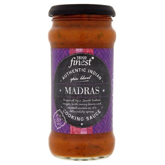 Tesco Finest Pomidorowy sos indyjski z cebuli z mieszanką przypraw i pastą kokosową 350 g