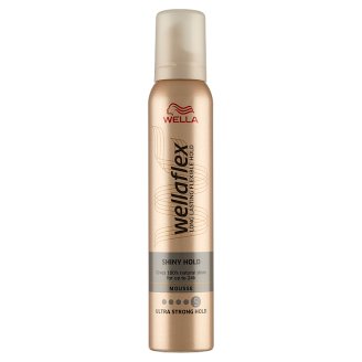 Wella Wellaflex Połysk i trwałość Maksymalnie utrwalająca pianka do włosów 200 ml