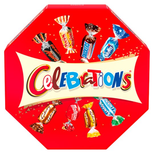 Celebrations Wybór czekoladowych cukierków ciasteczek i wafelków oblanych mleczną czekoladą 186 g