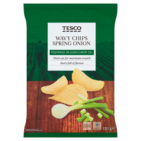Tesco Chipsy ziemniaczane o smaku zielonej cebulki 130 g