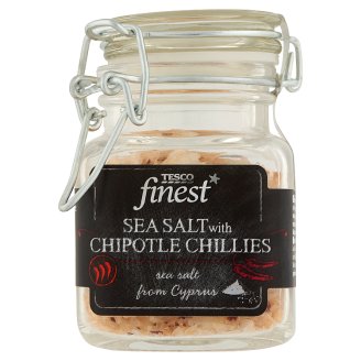 Tesco Finest Sól morska z wędzoną papryką chili w płatkach 43 g