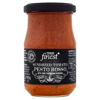 Tesco Finest Sos z suszonych pomidorów oliwy z oliwek bazylii i sera 190 g