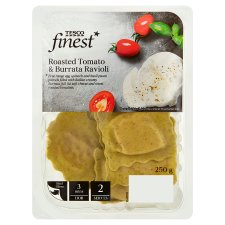 Tesco Finest Nesušené vaječné cestoviny s náplňou so syrom Burrata a pečenými paradajkami 250 g