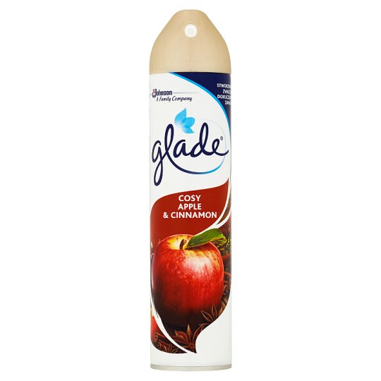 Glade Cosy Apple and Cinnamon aerosól 300 ml