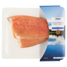 Tesco Rainbow Trout with Skin Fillet Thawed