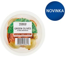 Tesco Marinované zelené vykôstkované olivy s paprikovou pastou a paprikou v paradajkovej omáčke 90 g