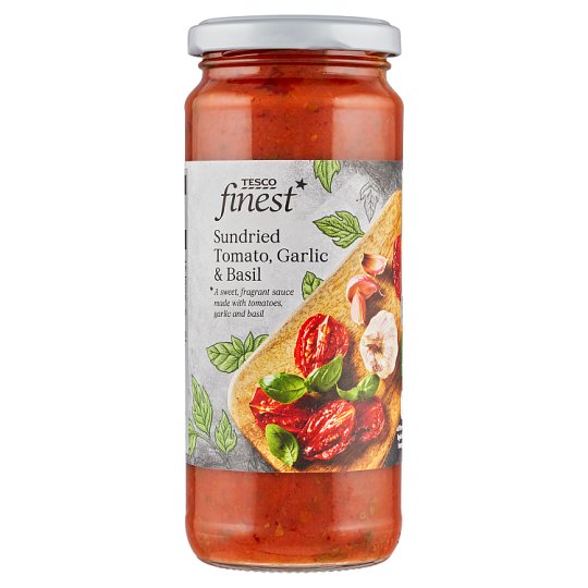 Tesco Finest Hotová paradajková omáčka na cestoviny s paradajkami, cesnakom a bazalkou 340 g