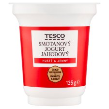 Tesco Smotanový jogurt jahodový 135 g